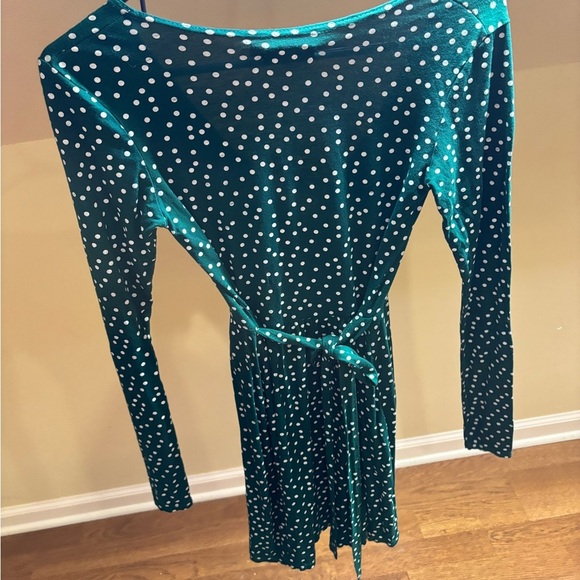 Pretty little thing green polkadot mini dress - Picture 5 of 5